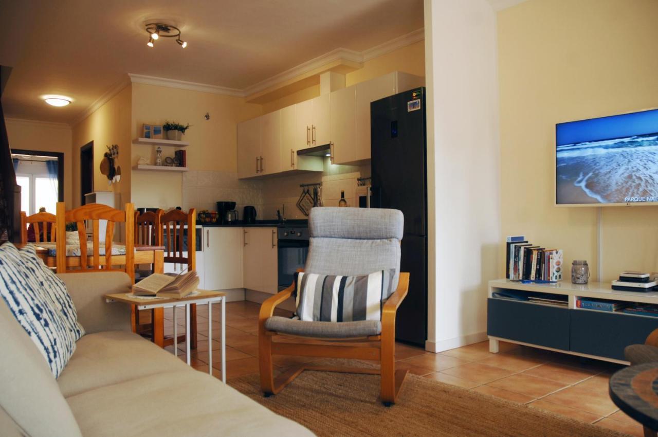 Villa Townhouse El Sultan, 6 Sleeps, Wi-fi & Tv Package *