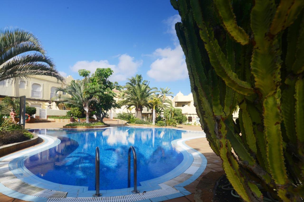 Townhouse El Sultan, 6 Sleeps, Wi-fi & Tv Package Villa Corralejo